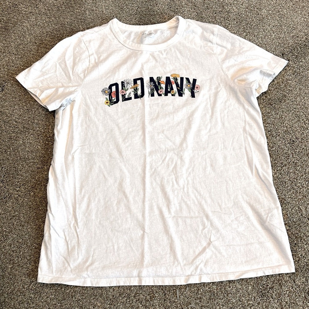Old Navy Tee Shirt